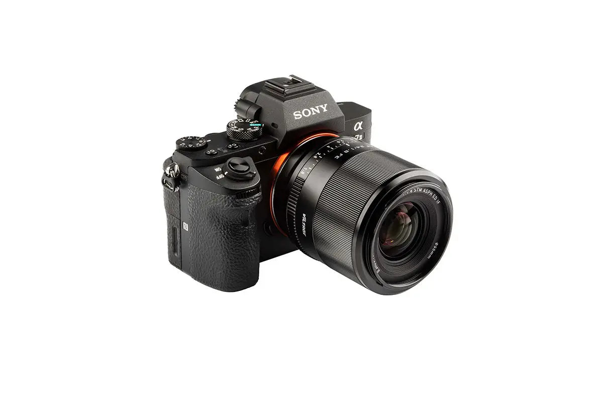 Neues 24-mm-Objektiv für Sony-Vollformatkameras